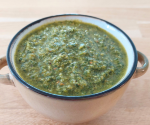 Basilikum pesto